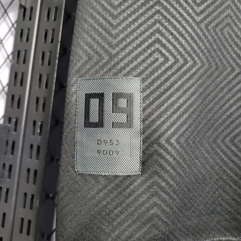 Camisa Borussia Dortmund 19/20 Edição Especial 110 Anos All Black - Retrô Masculina