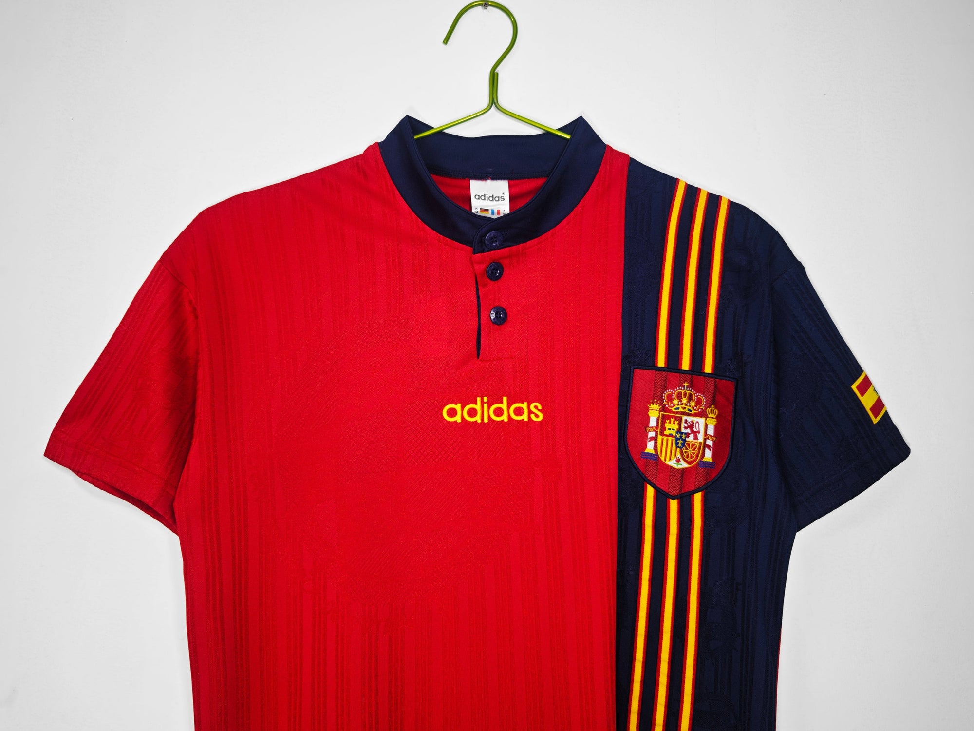 Camisa Seleção Espanha Home 1996/97 - Versão Retrô - Vermelha - Masculina